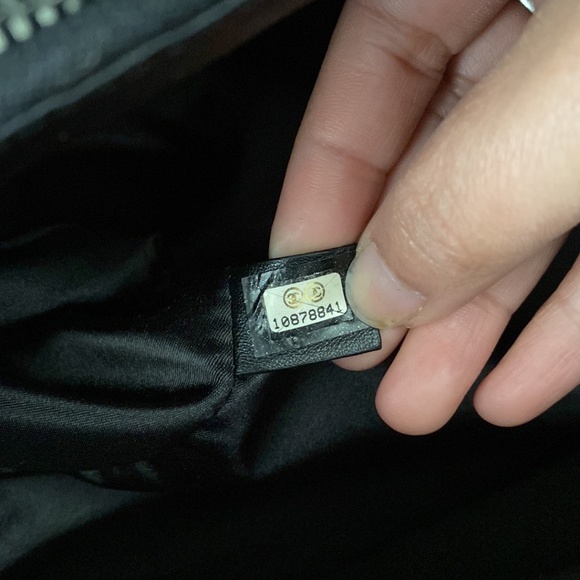 Chanel Reissue patent Caviar large tote bag. Sold - Picture 7 of 11